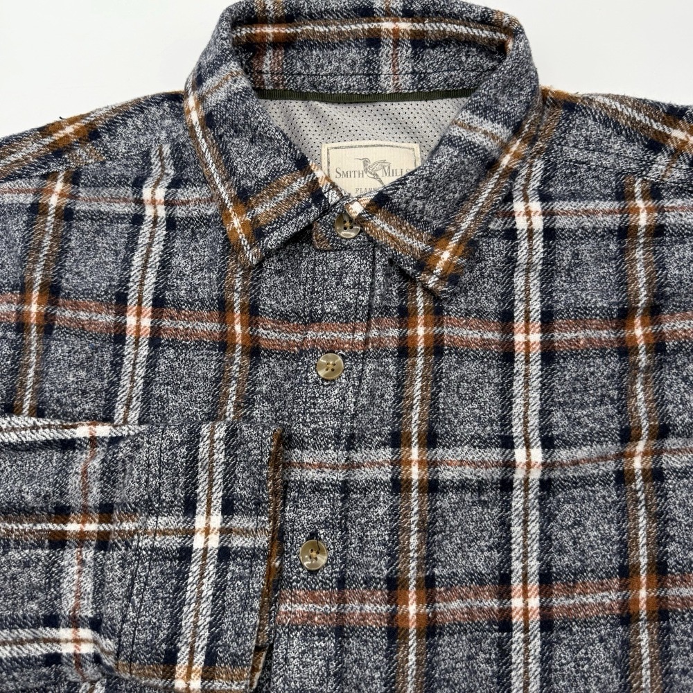 Smith & Mills Flannel Shirt Men L Grey Brown Plaid Cotton Button Down Long SLv